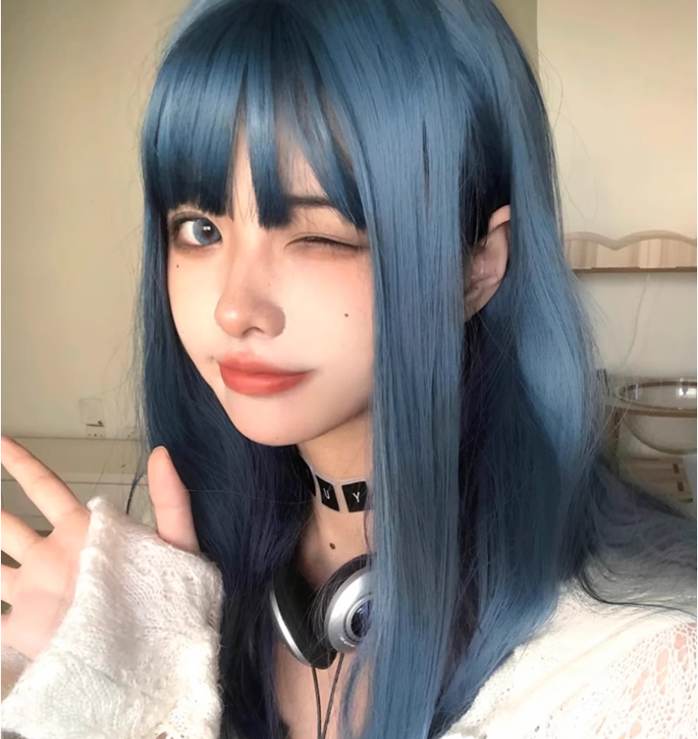 y2k dyed blue and brown highlighted wig A40964