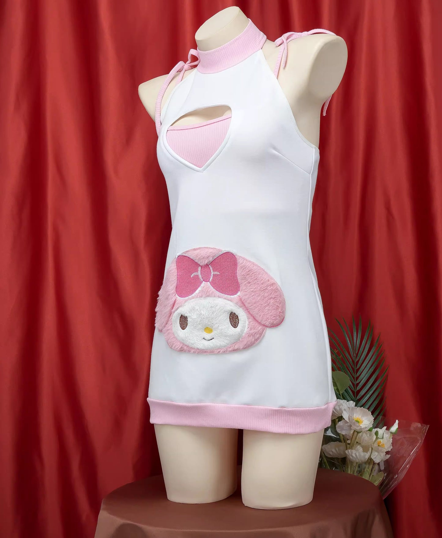 Magic bunny embroidered nightgown AP125