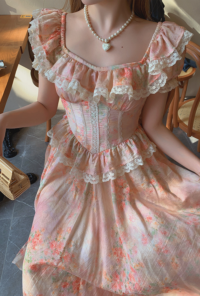 [Morning Blossoms and Dusk Picks] Lace Floral Dress AP255