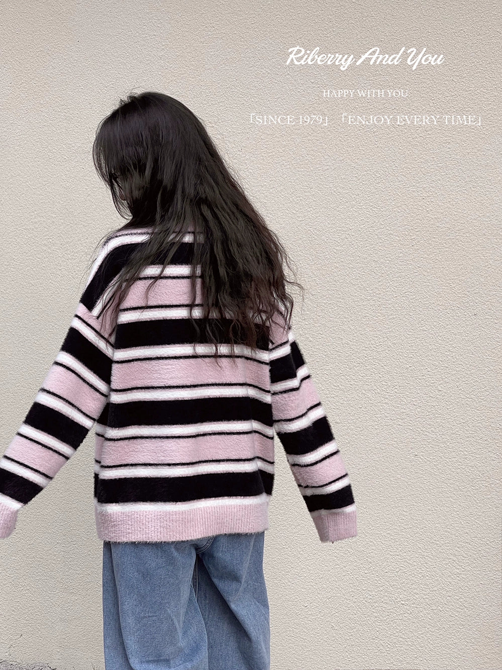 Imitation mink velvet black and pink striped Polo cardigan A41178