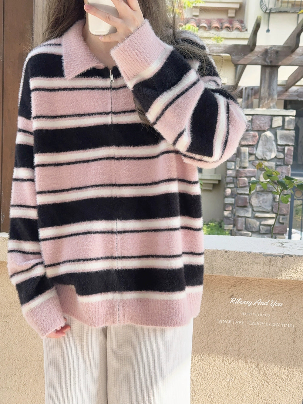 Imitation mink velvet black and pink striped Polo cardigan A41178