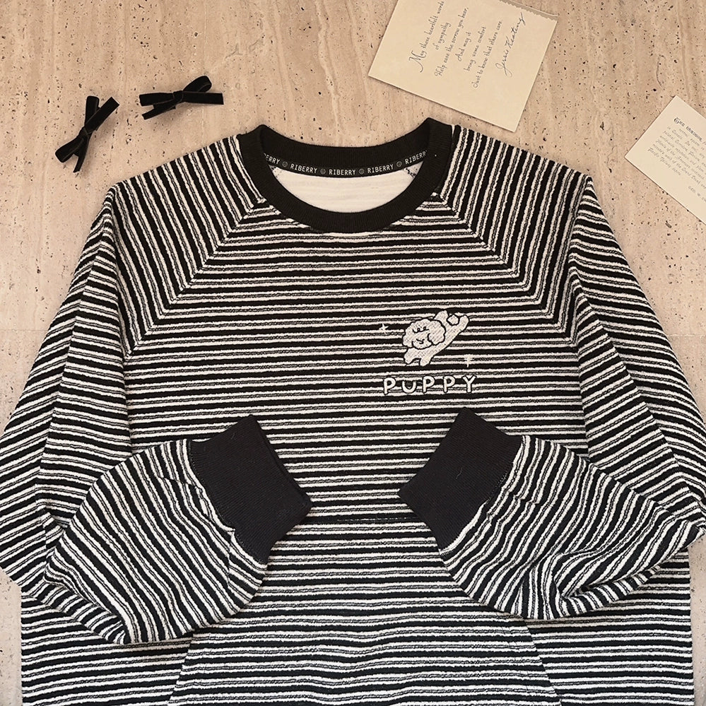 Puppy embroidery retro striped sweatshirt A41179