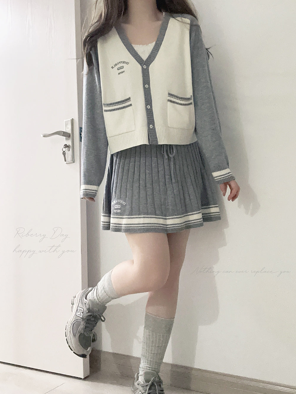 Retro preppy knitted cardigan + knitted skirt A40906