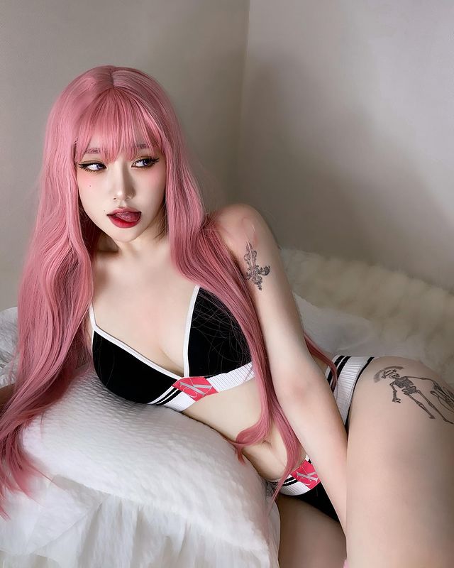 Hillier Lake Lolita Cherry Blossom Pink Wig A20288