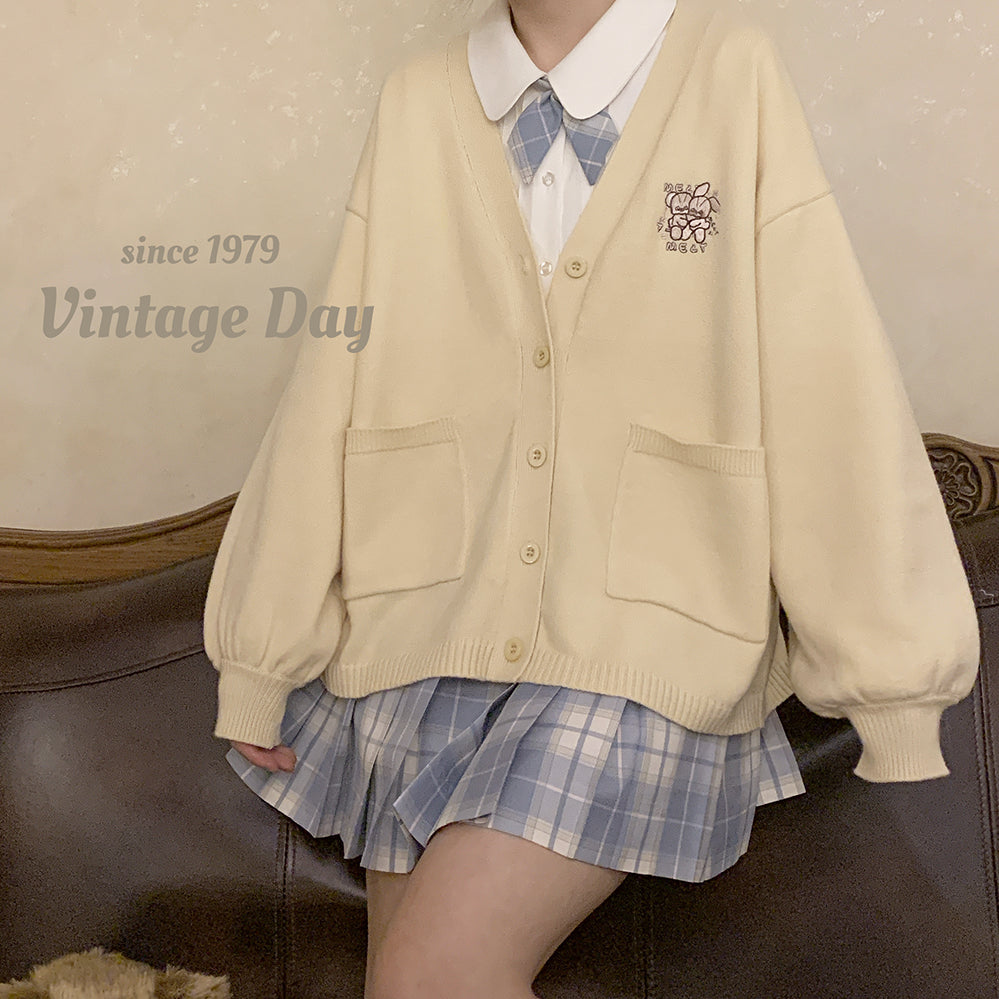 Vintage Bear Embroidered Cardigan A40223