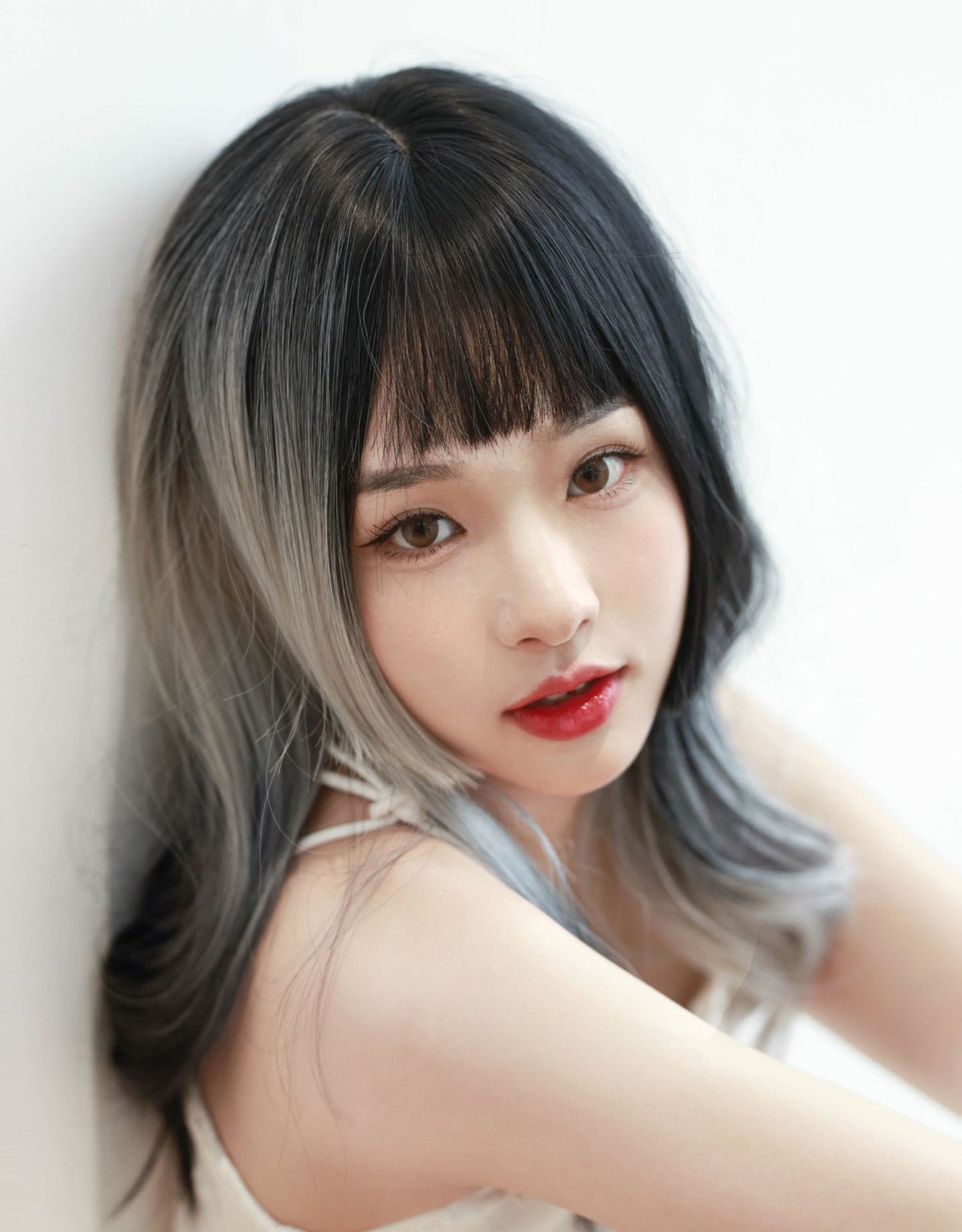 Black and Grey Contrast Wig A40163