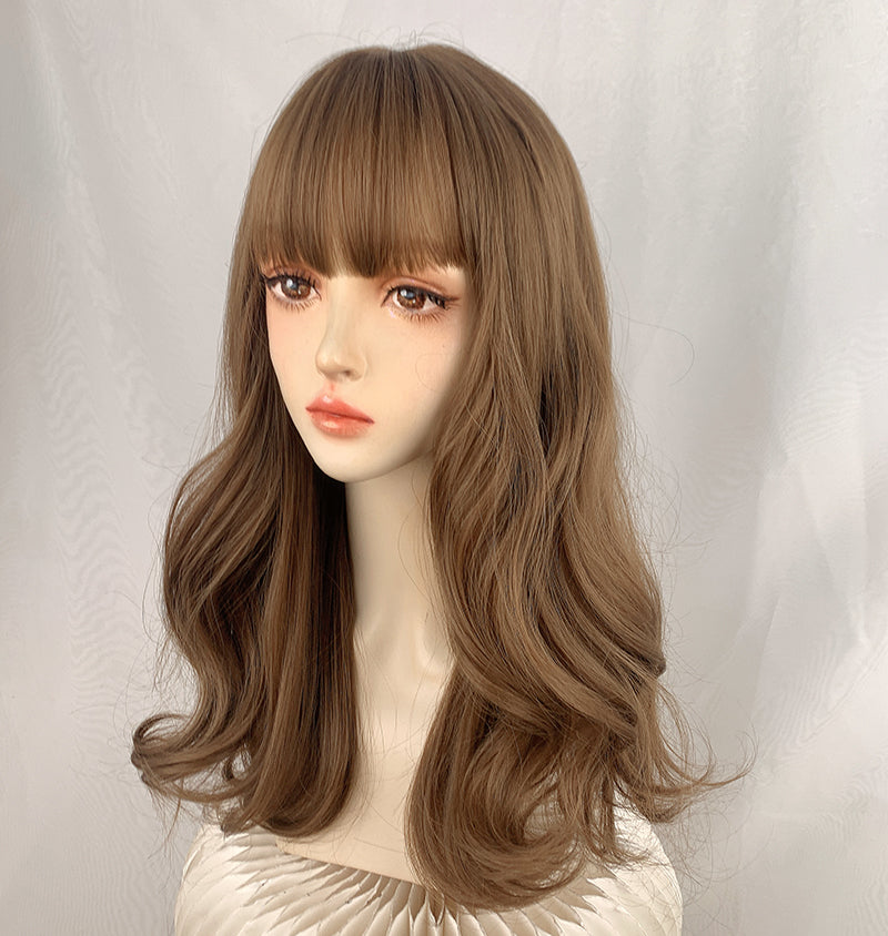 Everyday brown wig A30470