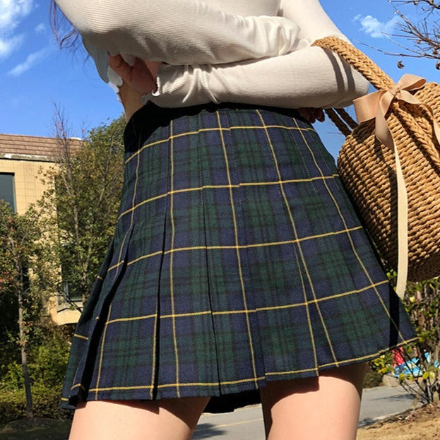 girl's plaid pleated skirt A30924